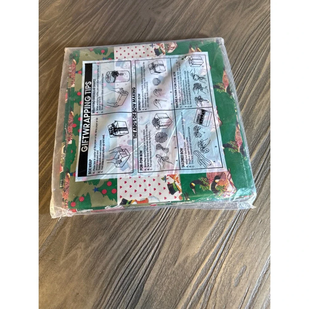 VTG 1960s FFR Corp Christmas Gift Wrap 14 Sheets New 7 Designs 50SF Sealed USA